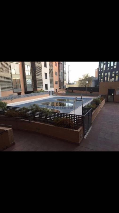Apartamento Nuevo Cerca Del Autobus Y Metro Con Piscina Madrid
