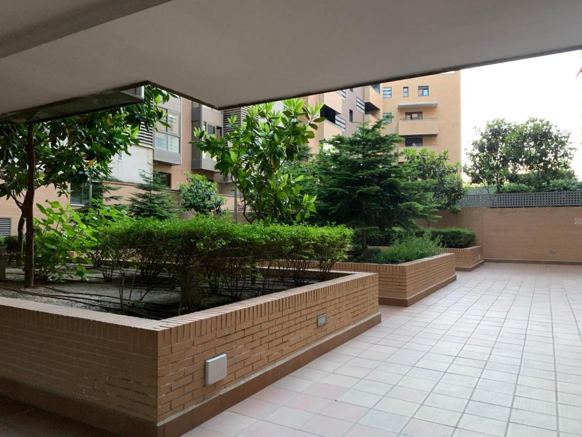 Apartamento Nuevo Cerca Del Autobus Y Metro Con Piscina