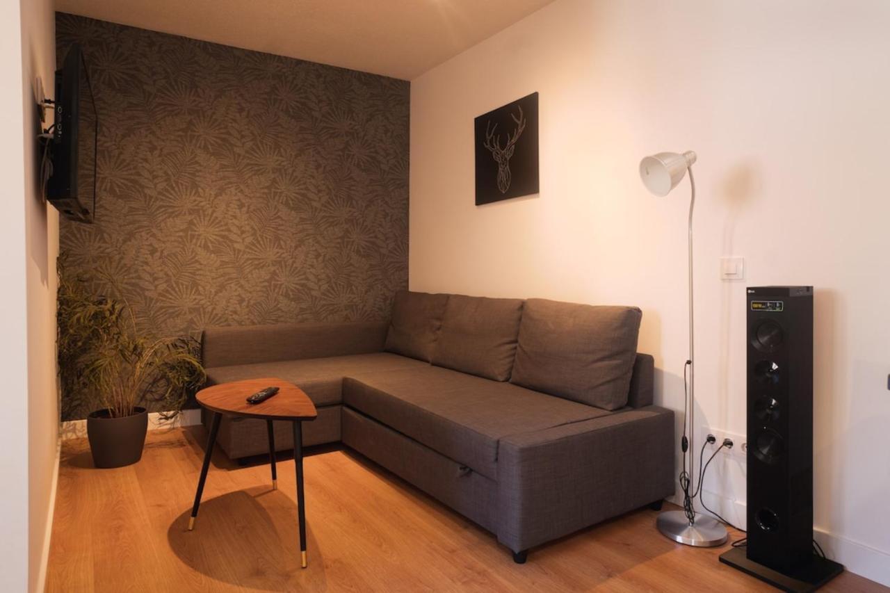 Cozy Studio Near To Airport * Madri