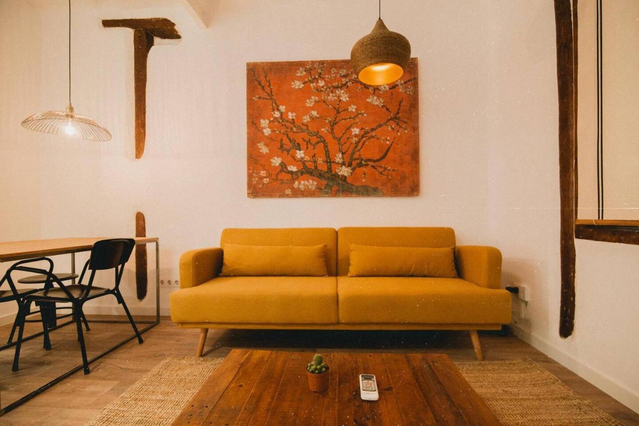 Charming Design Reina Sofia