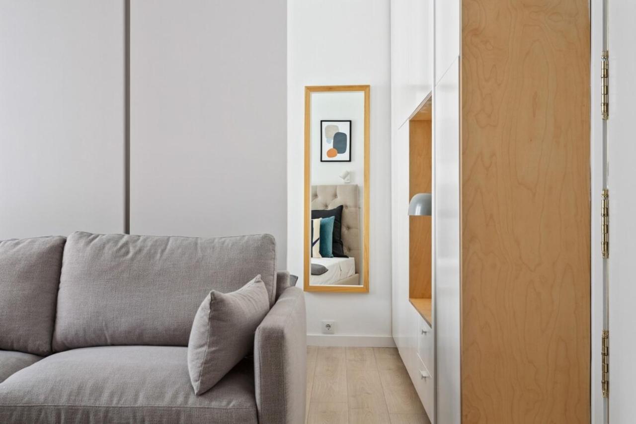 Modern 1 Bedroom Near Lavapies Appartement *