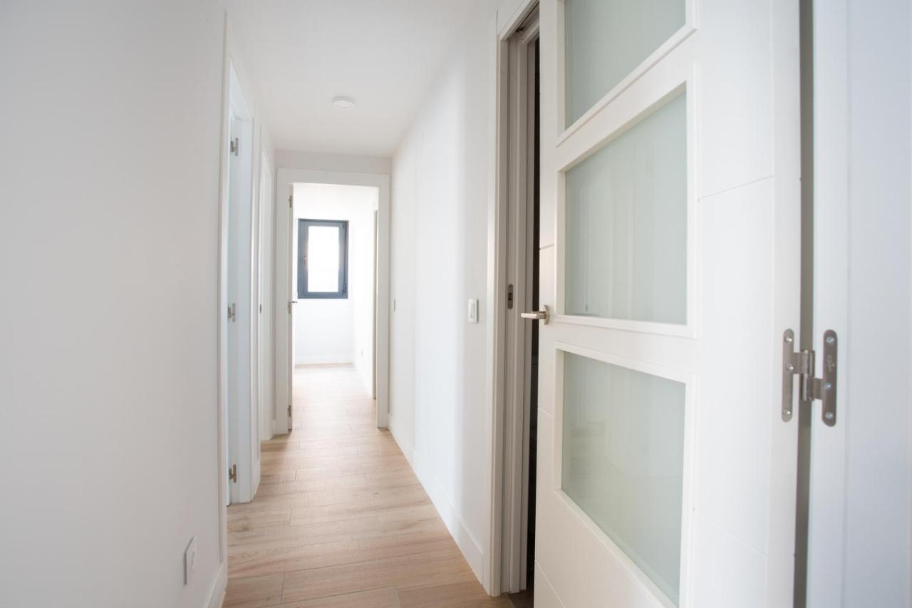Edsam Black&grey Apartment Madrid