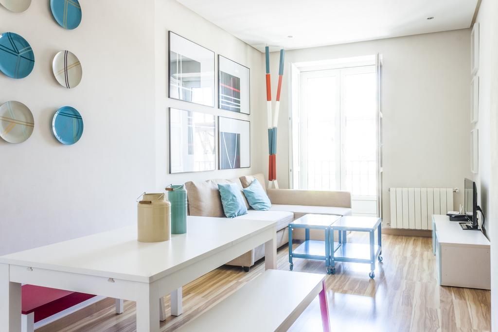 Mola Apartment