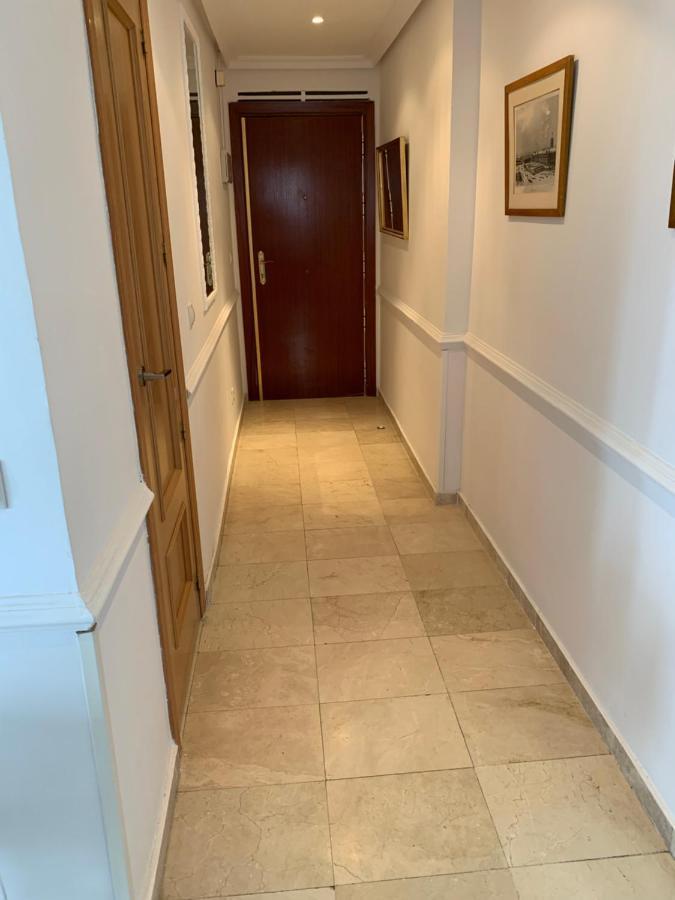 Apartamento Pisos Con Piscina De Temporada Corta Madri