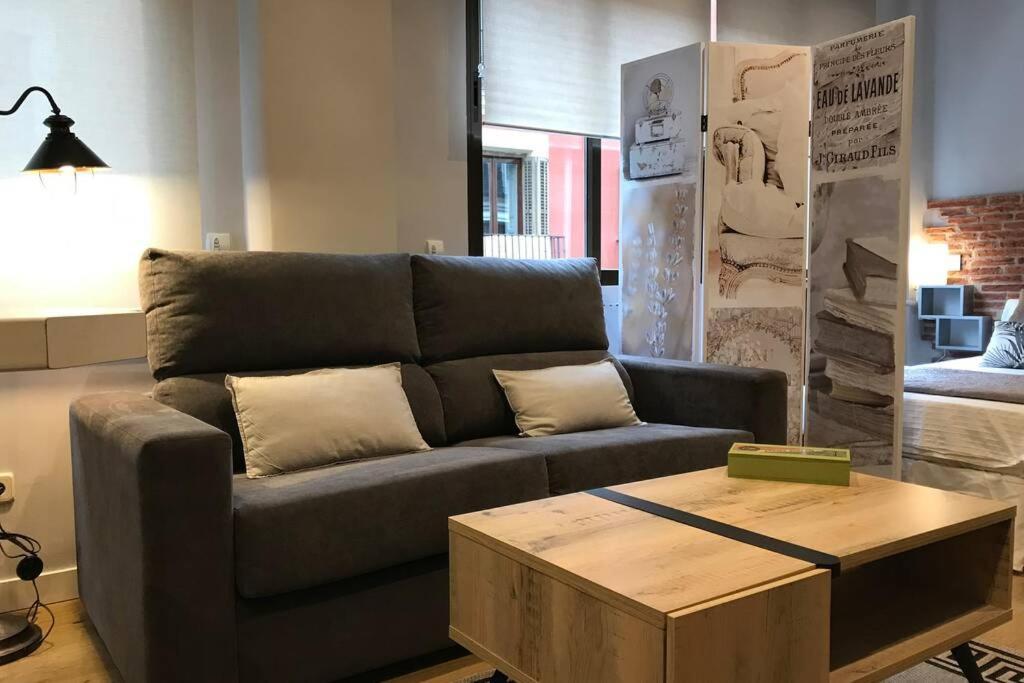 Homely Loft Plaza Mayor Appartamento *