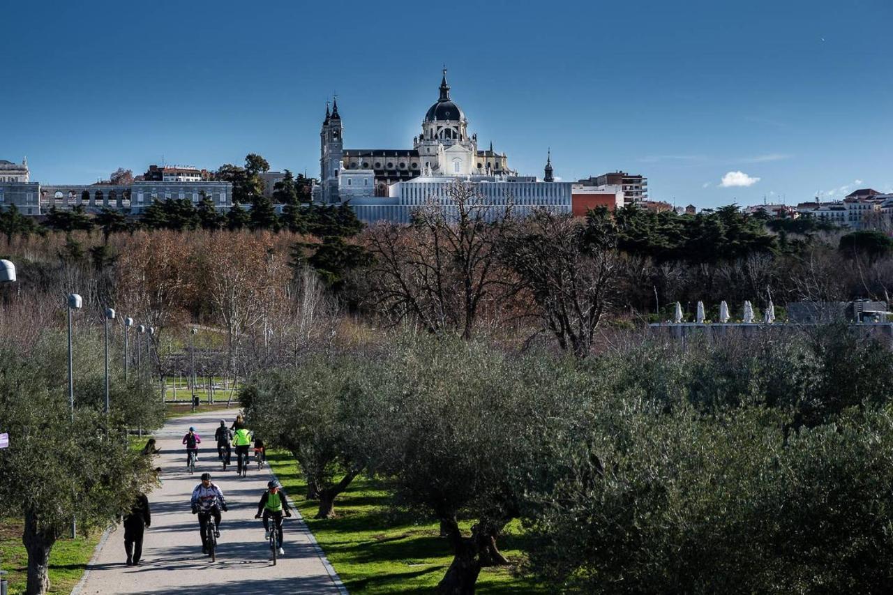 Apartamento Andys Housing Río Madrid