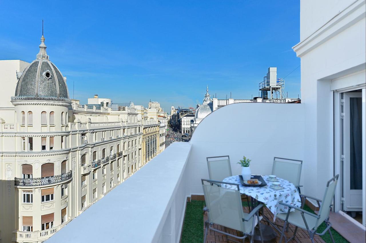Homeabout Puerta Del Sol Premium Apartment *
