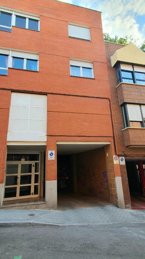 Muy Cerca Del Centro, En El Metro 10min A Sol/ Gran Via Homestay *