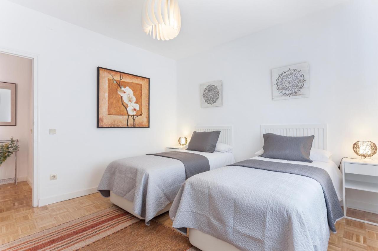 Mit House Latina En Apartamento