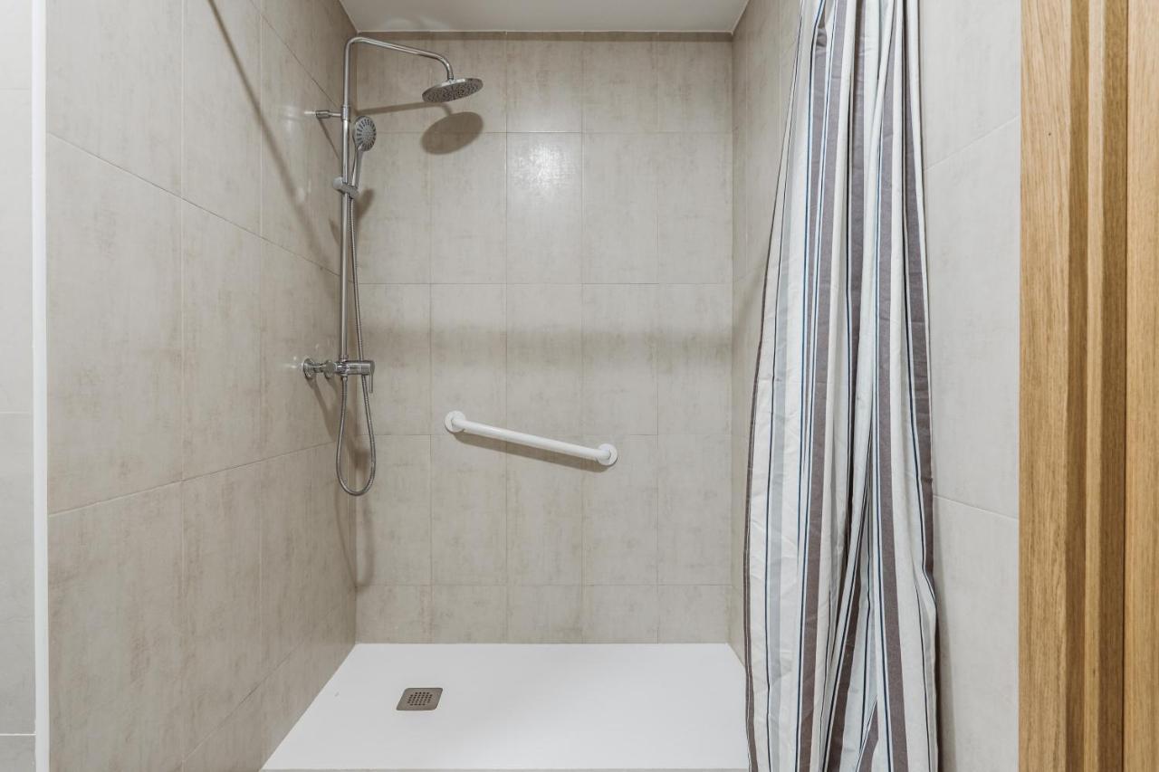 Exclusive In The Heart Of The * Madrid