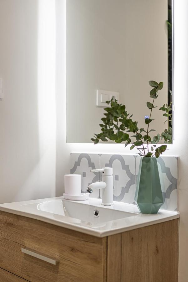 Apartment Bnbholder Don Quixote Letras
