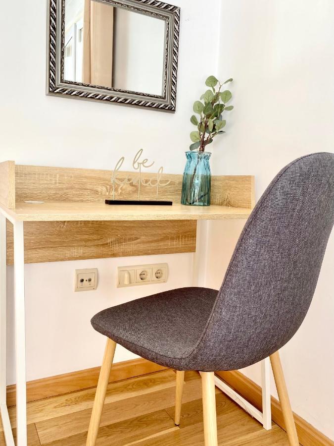 Charming Huertas Ii Apartamento *