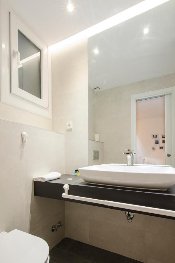 Apartamento FANTÁSTICO (3H + 2B) Palacio Real *