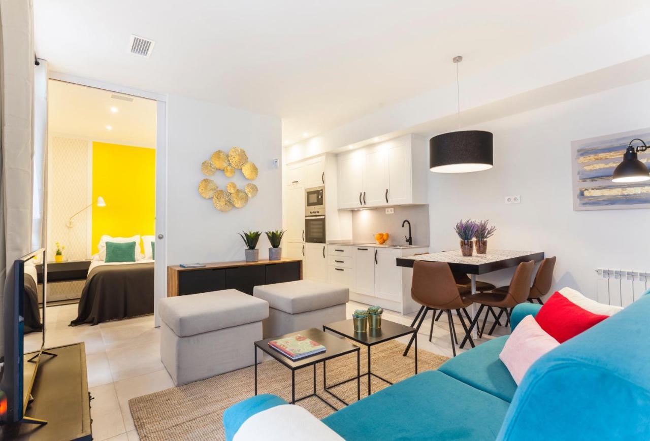 Appartement Mit House Patio En