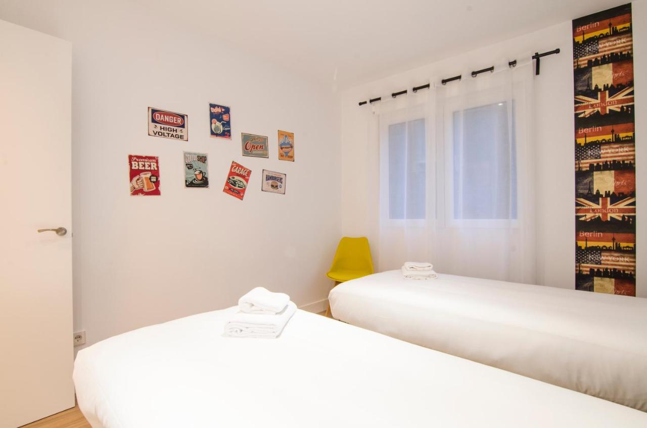 FANTÁSTICO (3H + 2B) Palacio Real Apartamento