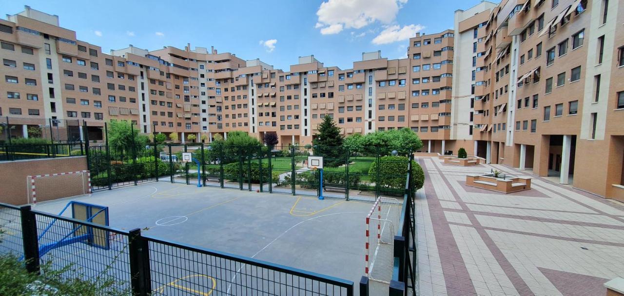 Apartamento Residencial En Alquiler De Corta No Turistico *