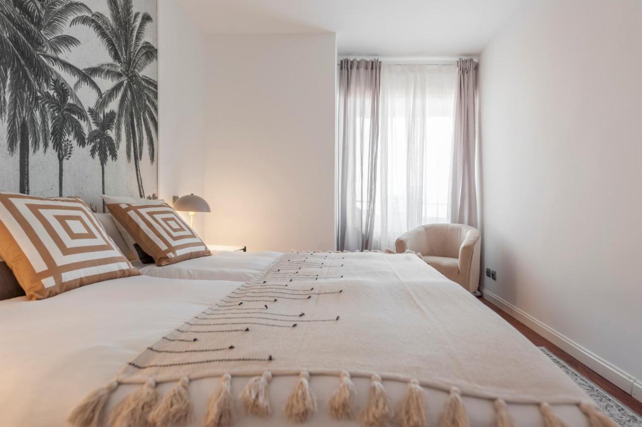 Apartamento Plaza De Castilla Iii - Ubicacion Privilegiada Y Estilo Moderno Madri