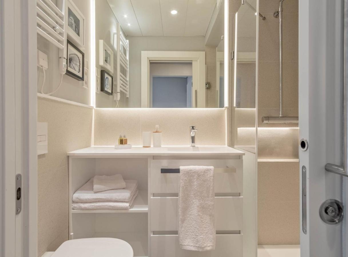 2 Bedrooms Center Pizzaro I Apartment *