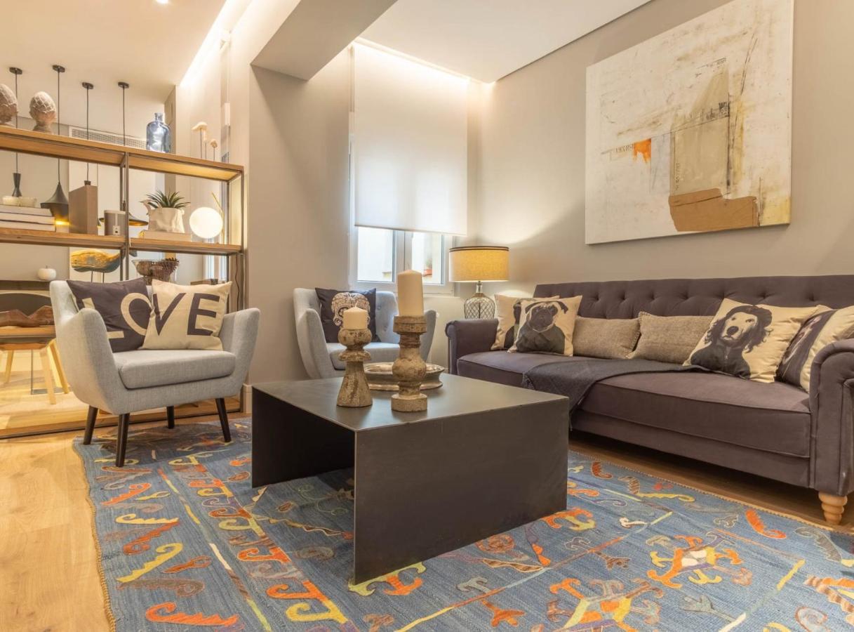 2 Bedrooms Center Pizzaro I Apartment *
