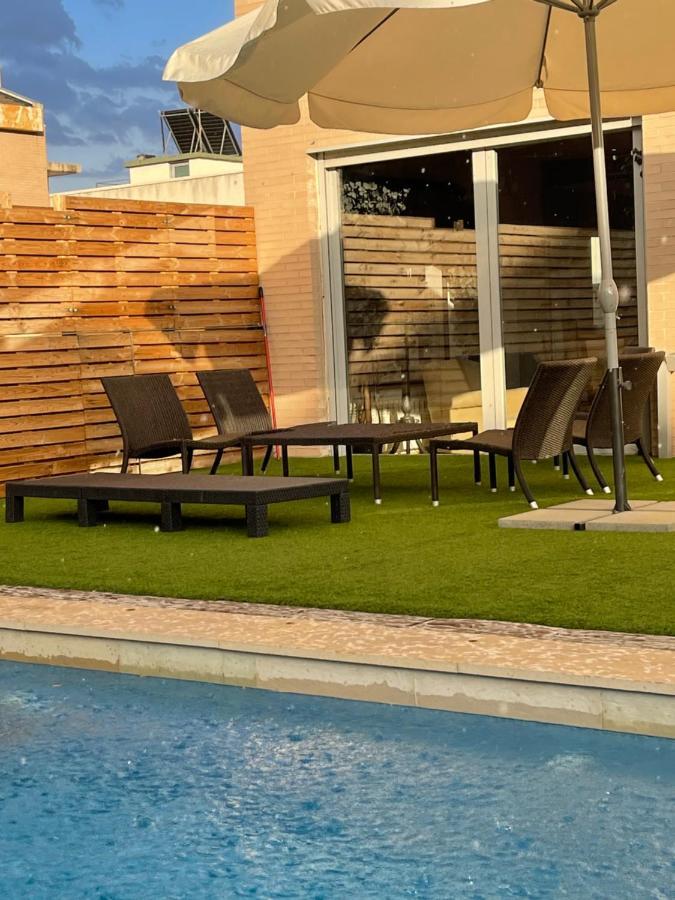 Valdevebas Con Piscina Casa de férias