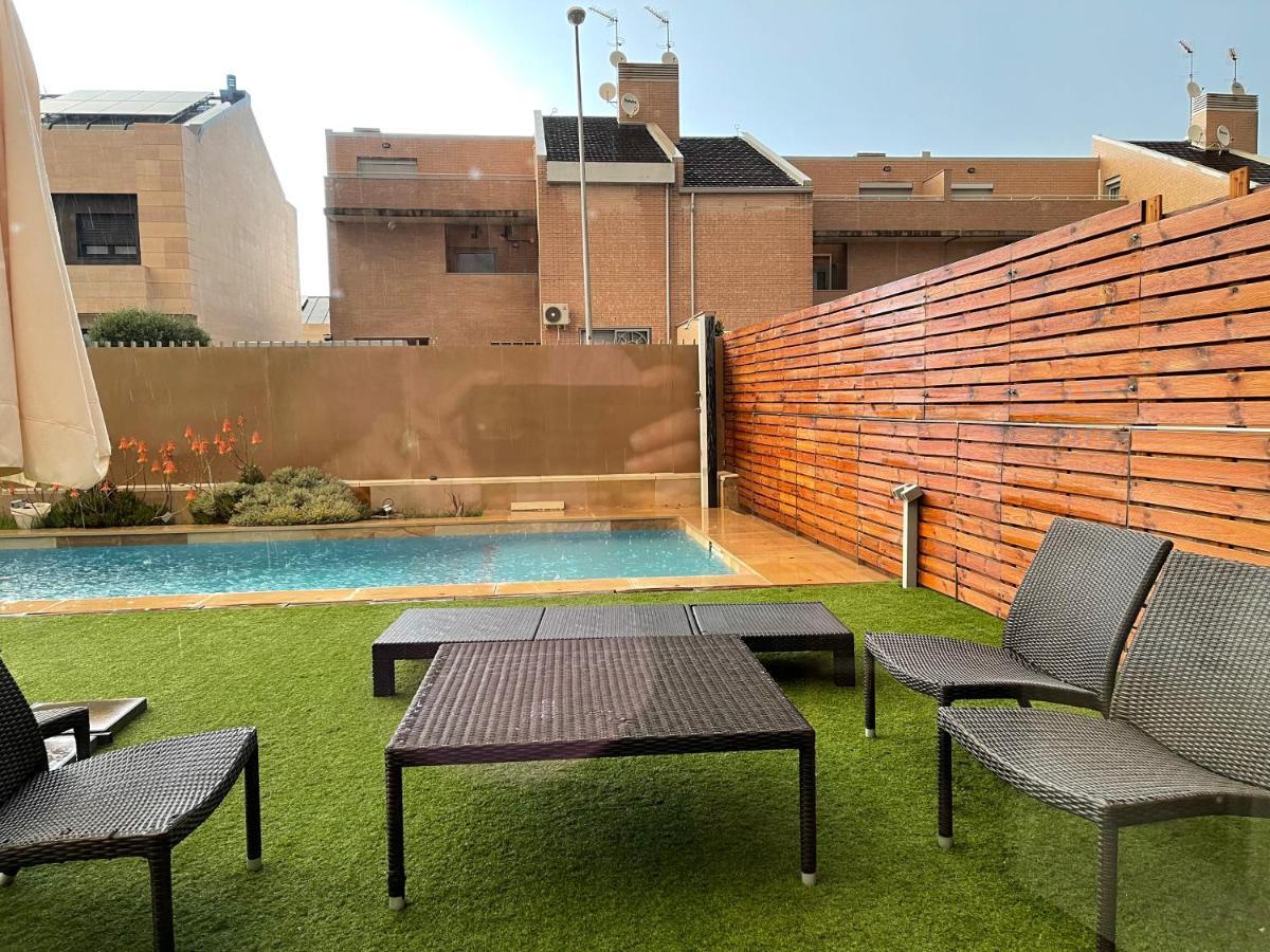 Valdevebas Con Piscina Casa de férias