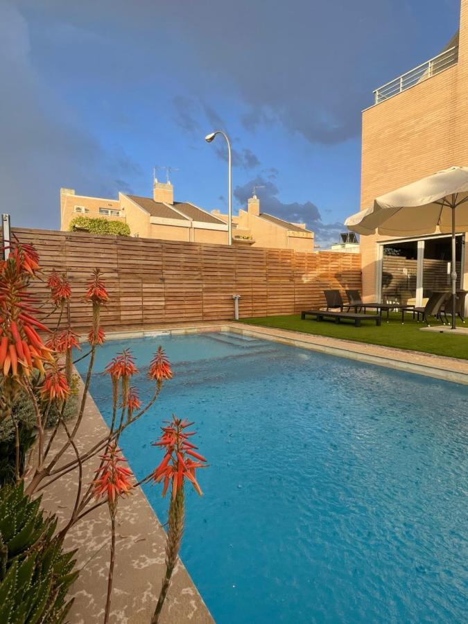 Valdevebas Con Piscina Casa de férias Madri