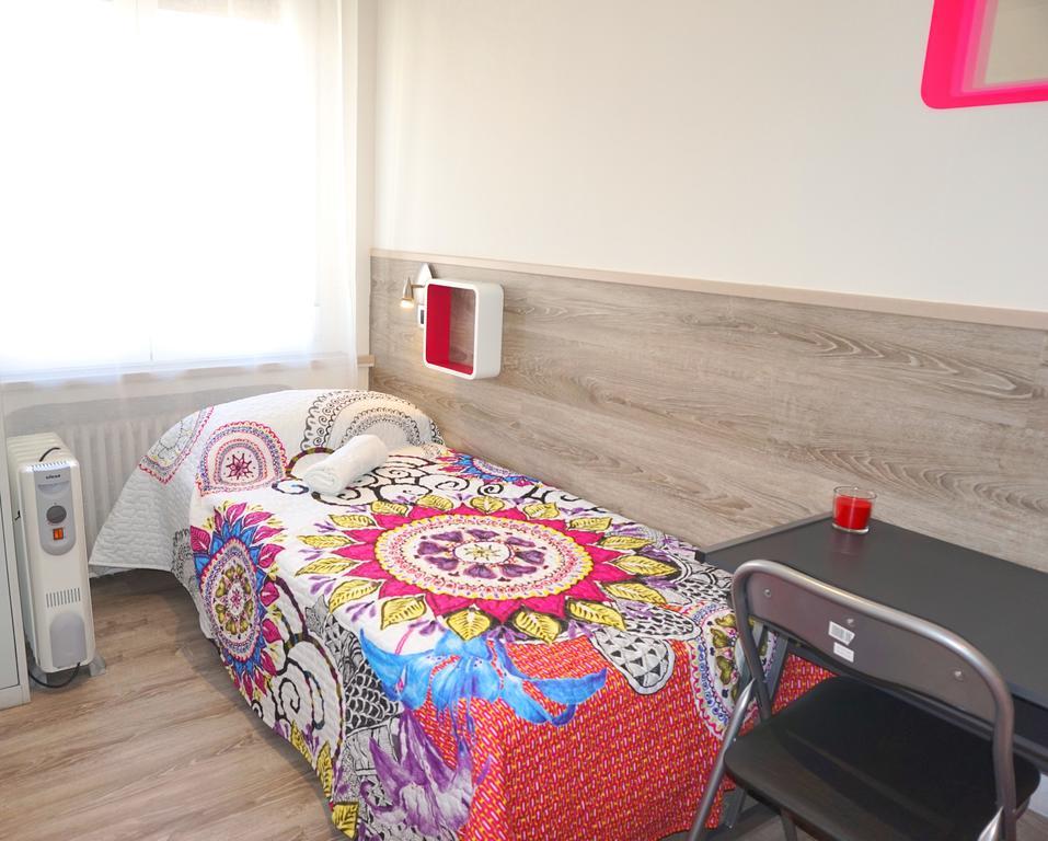 Hostel Muchomadrid Madrid