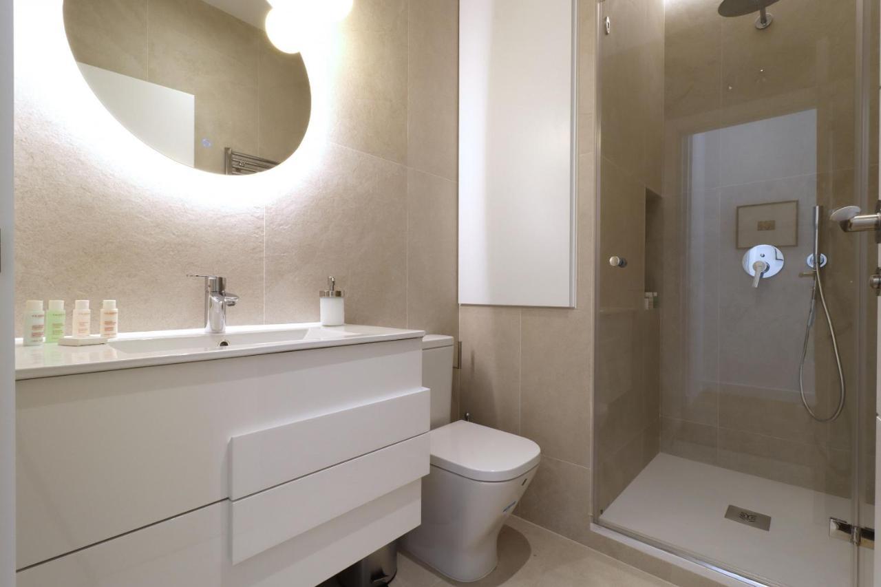 Reina Sofia Boutique Ii By Madflats Collection Madrid
