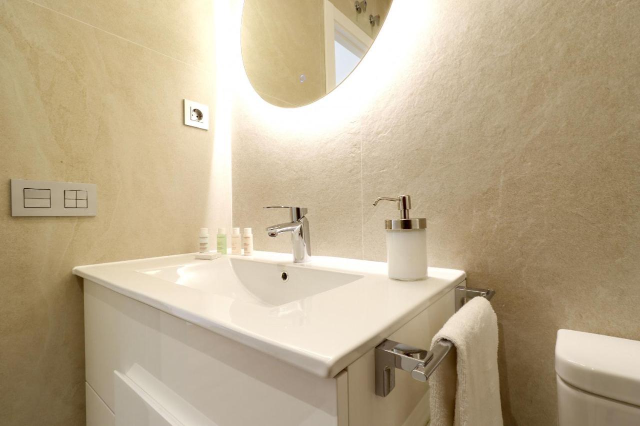 Reina Sofia Boutique Ii By Madflats Collection Appartement *