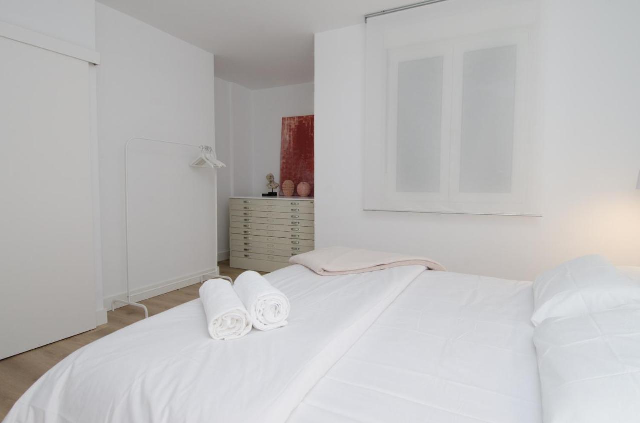 Apartamento Hellenhost - Gran Via Madri