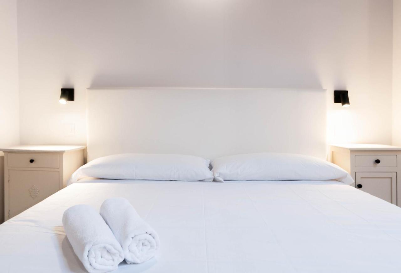 Hellenhost - Gran Via Appartement