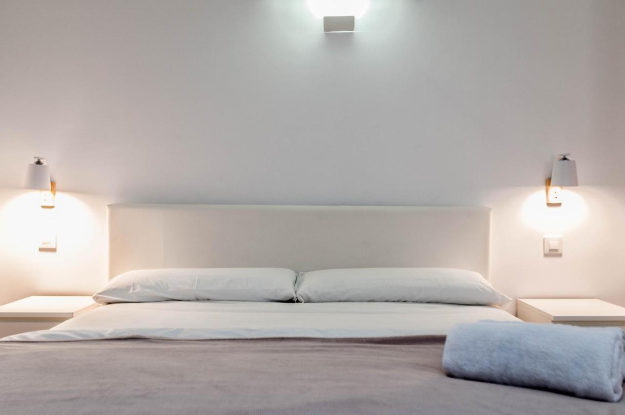 Hellenhost - Gran Via Appartement Madrid