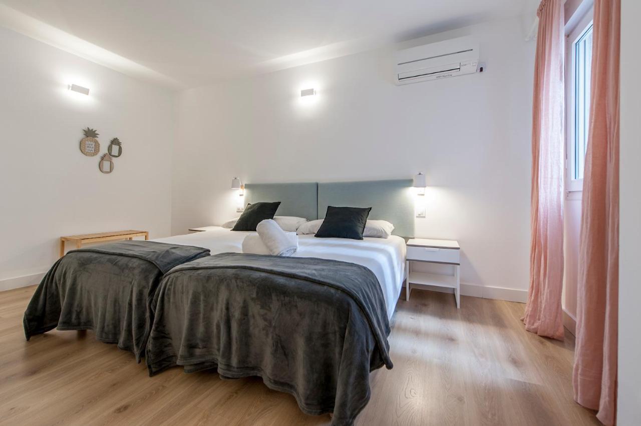 Hellenhost - Gran Via Appartement *