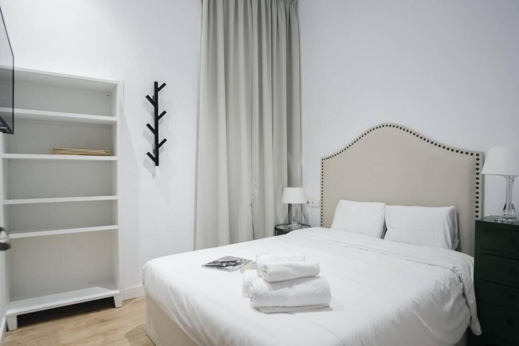 Apartamento Plaza De Pedro Zerolo Iii
