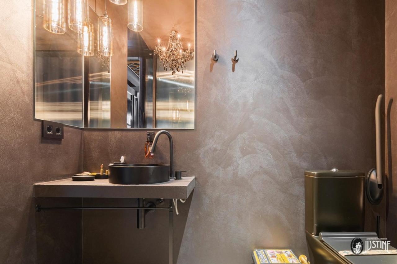 Apartamento Shibari By Justine Sobria Elegante Y Pecaminosa Turístico En Río Madrid