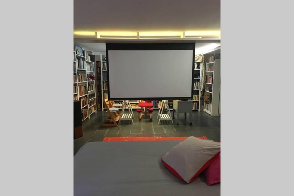 Spacious Chillout In