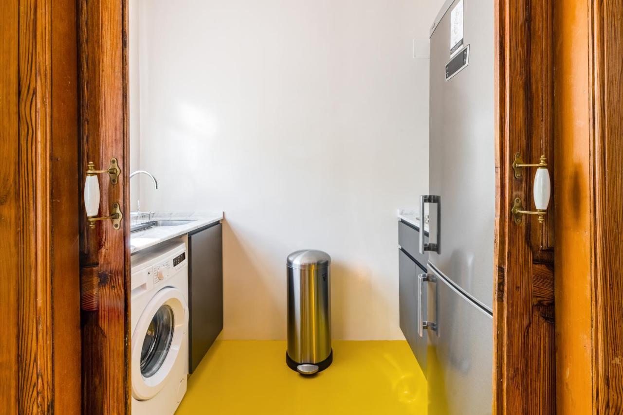 Bright Penthouse With Terrace In Center Appartement *