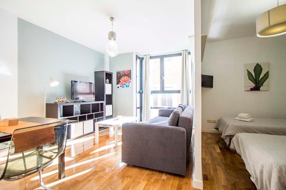 Apartment Naitly Cuatro Torres Madrid