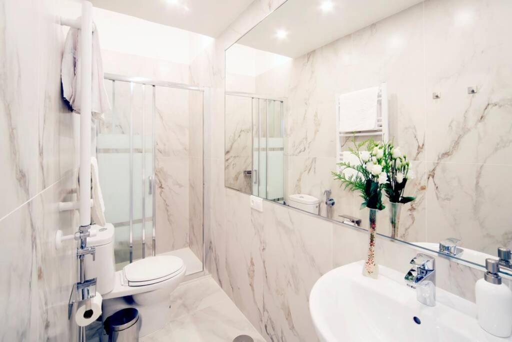 Apartamento Luxury & Design Center 3brm 3bthr Madri