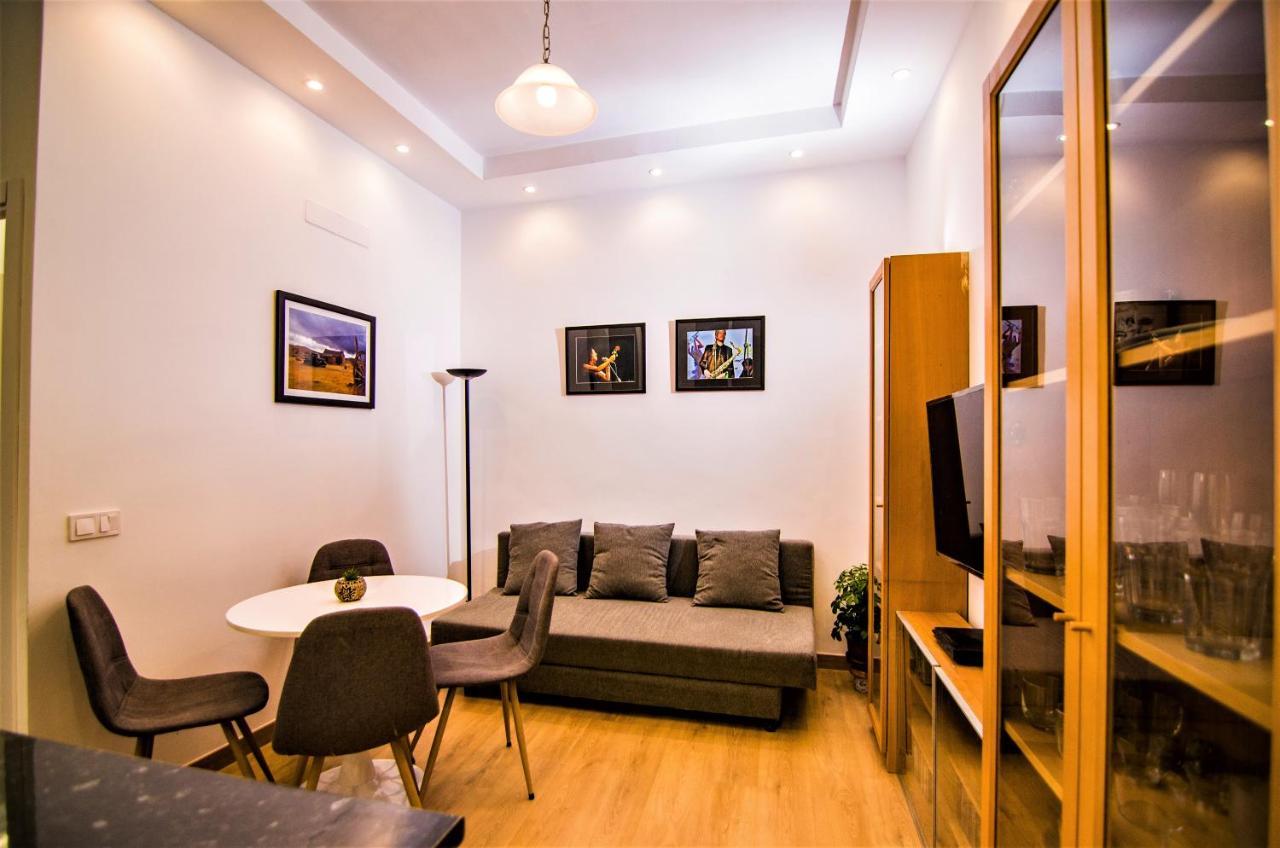 Appartamento Piso Vip Anton Martin. Centro.
