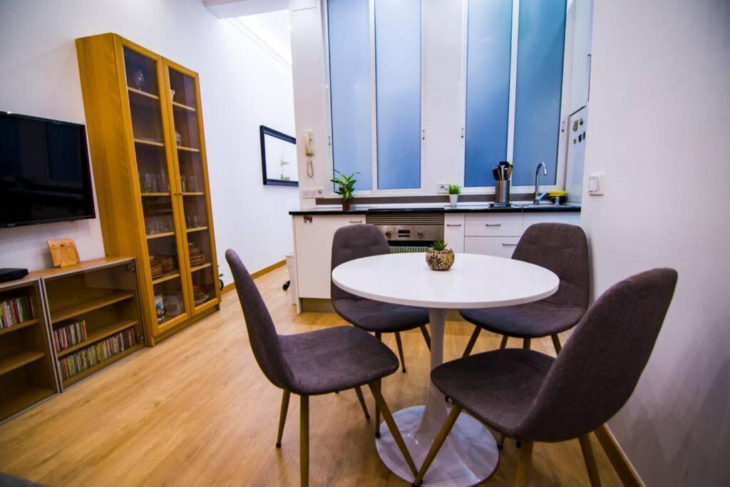 Appartamento Piso Vip Anton Martin. Centro.