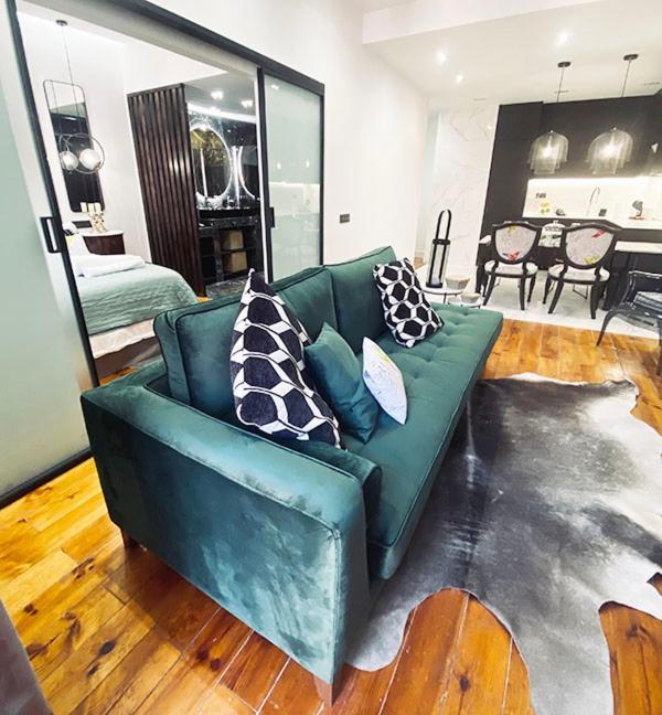 De Diseno En Malasana Junto A Gran Via Appartement Madrid