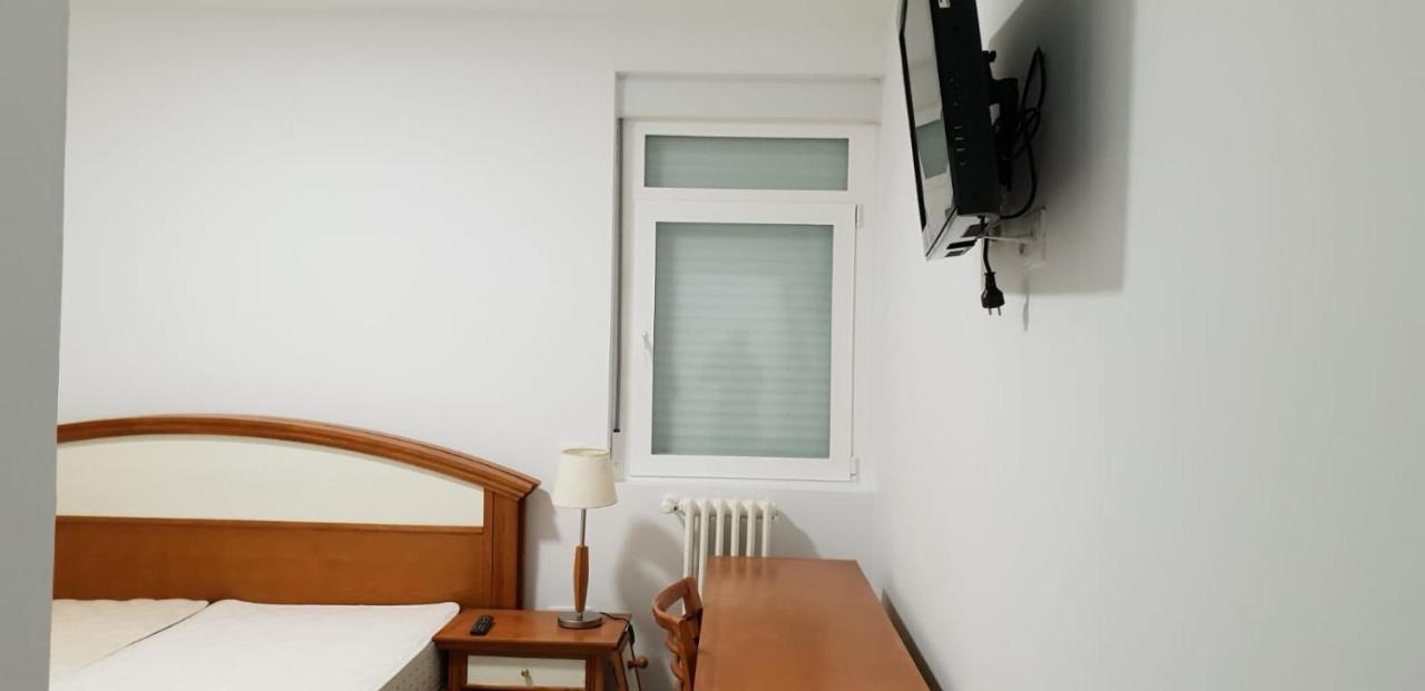 Aloja Bed and breakfast