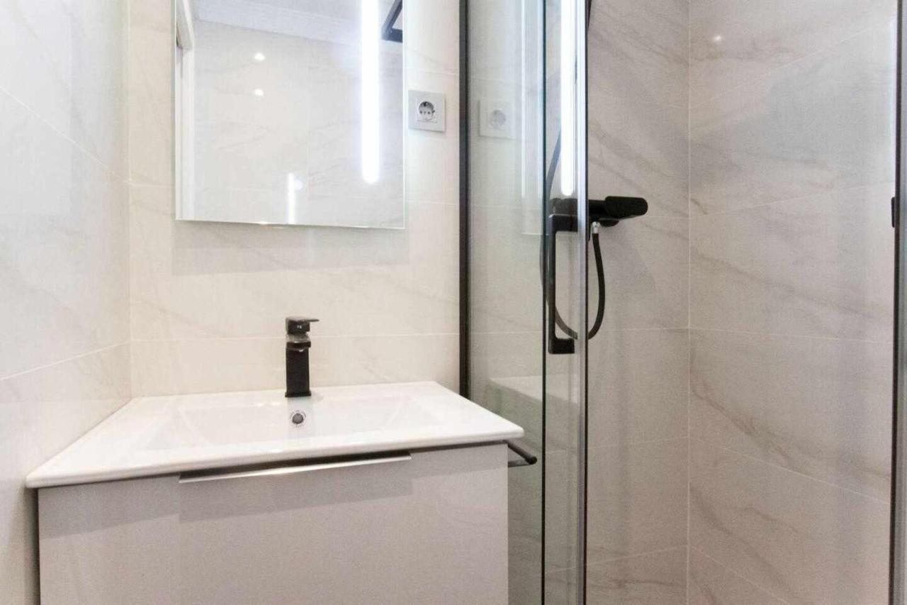 New Moderno Y Elegante Céntrico Apartamento Madrid