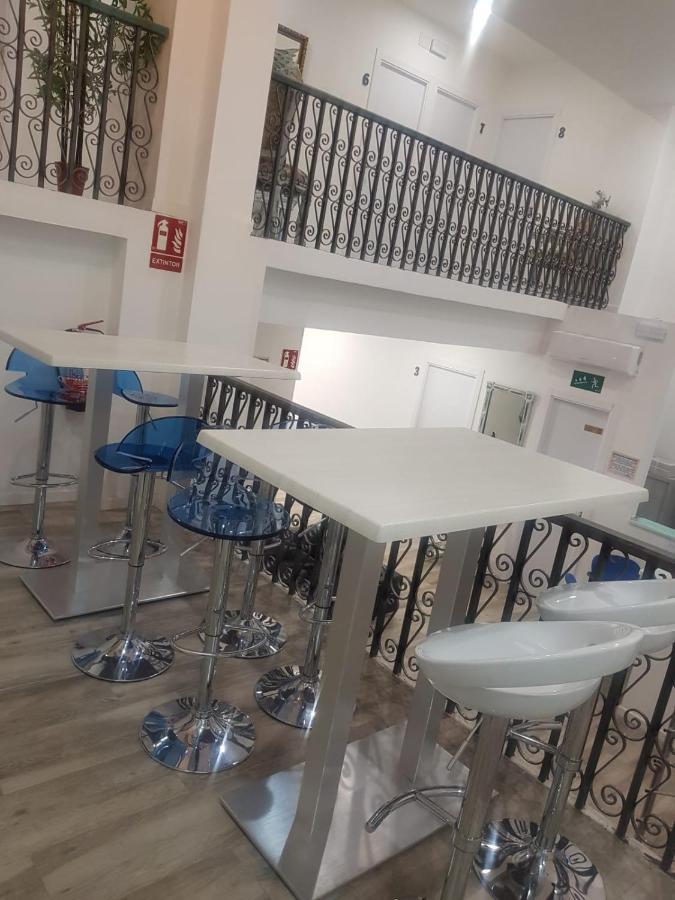Palafox 23 Hostel *