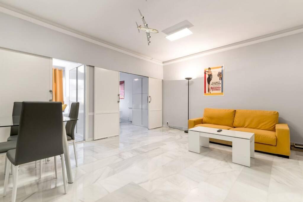 Cozy And Comfortable In Plaza Castilla Appartamento *
