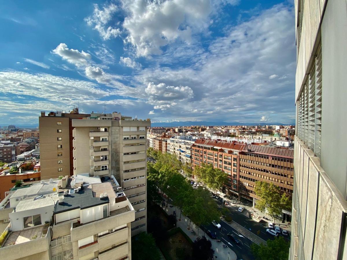 Charming Eurobuilding Skyline Appartement Madrid