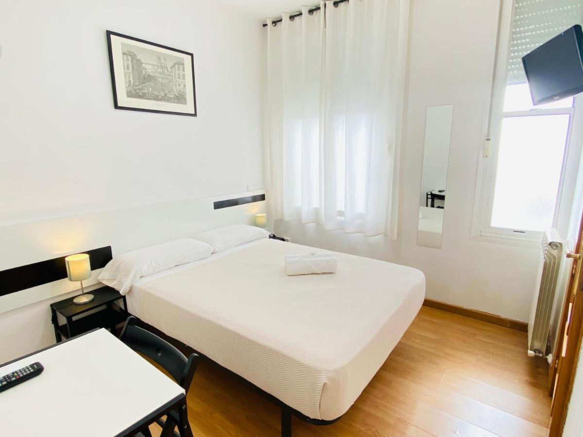 Ch Rayuela Guest house Madrid