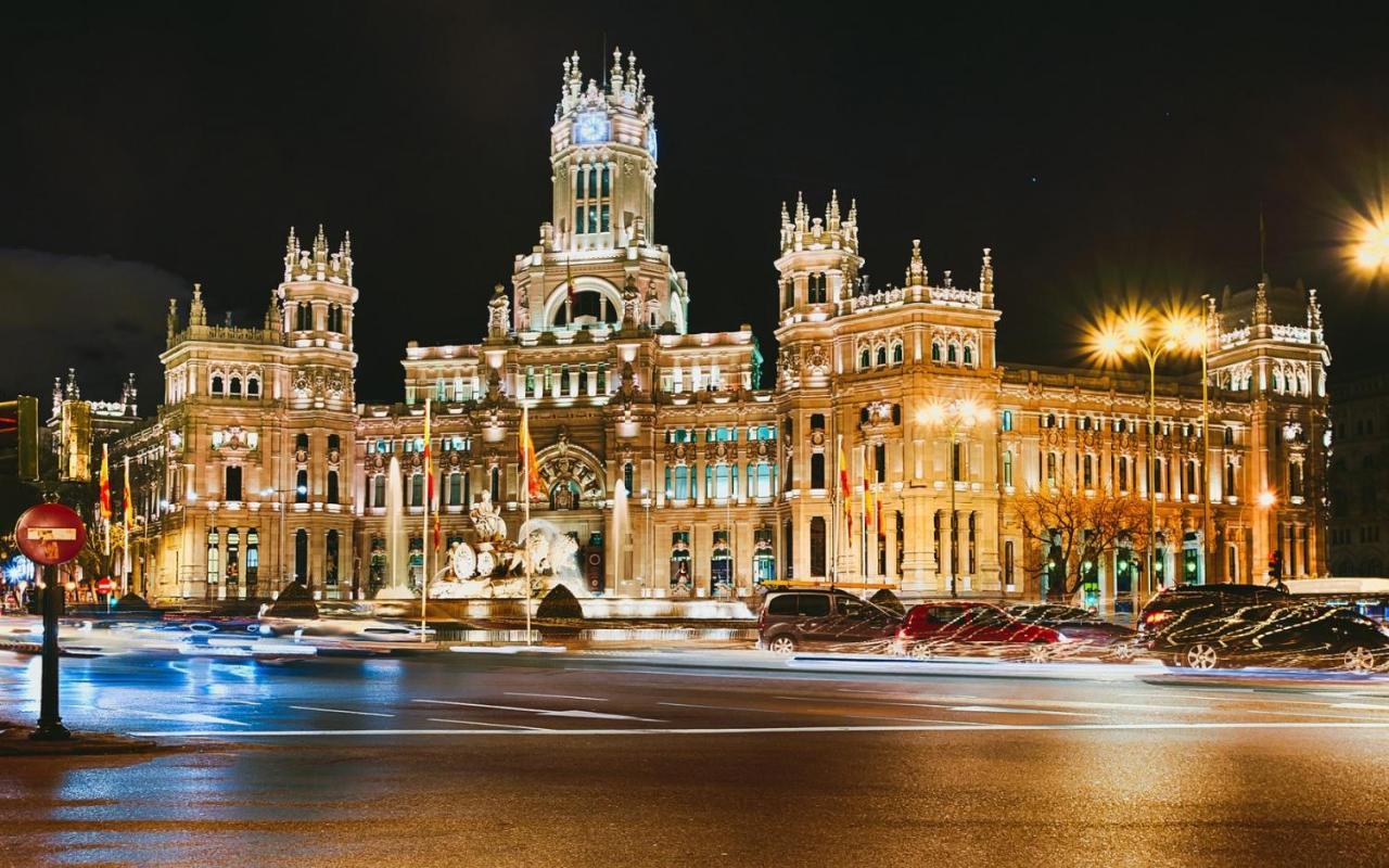 La Reina De Gran Via - Parking Tph