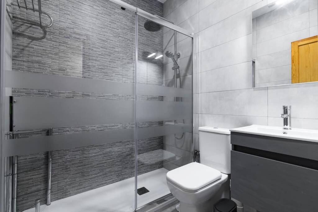 Coqueto Piso En Madrid/atocha. 4 Personas 2 Hab Apartamento
